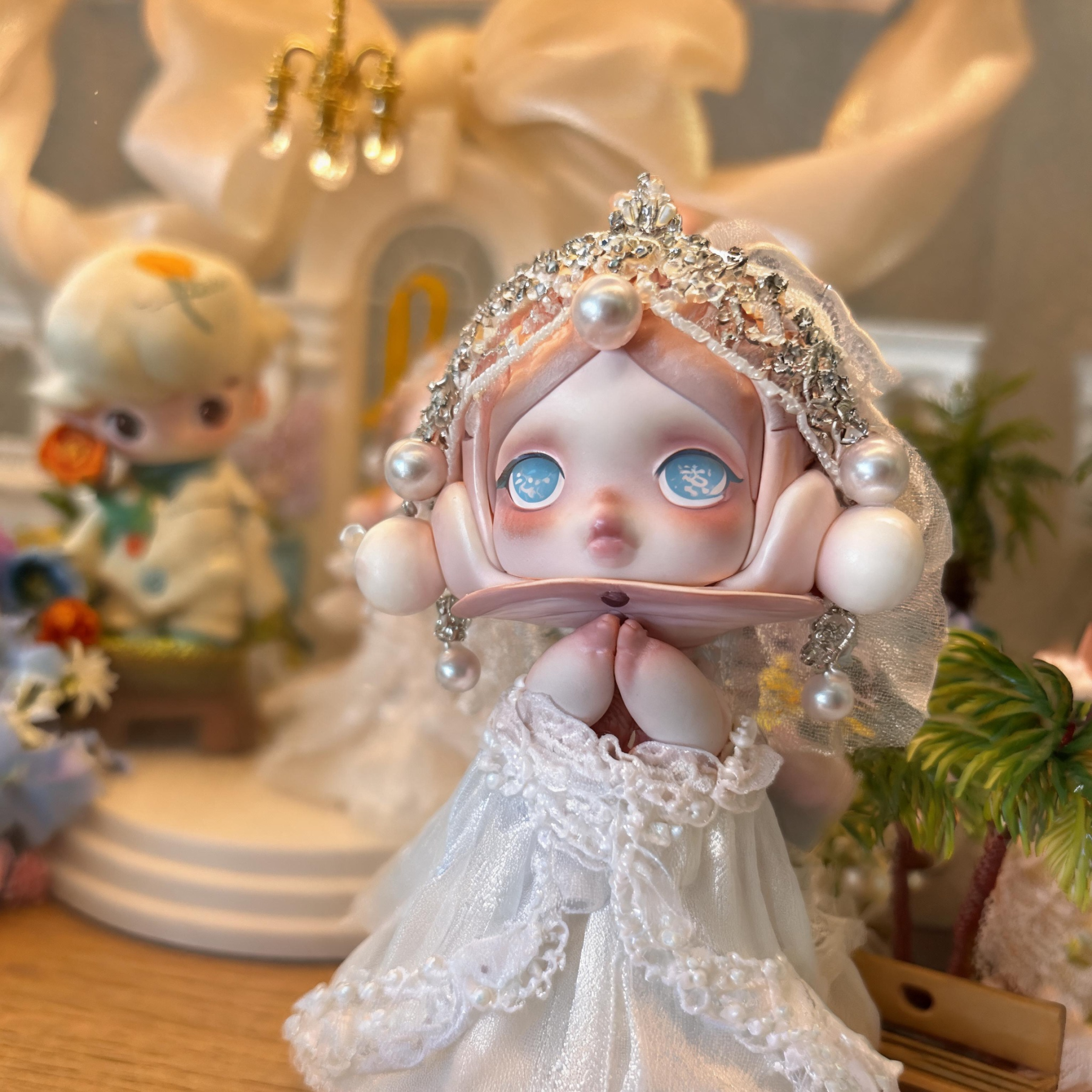 Handmade Wedding Diorama Shadow Box with Authentic Dolls – Romantic Floral Display Case & LED Light Box for Brides, Anniversaries & Collectors