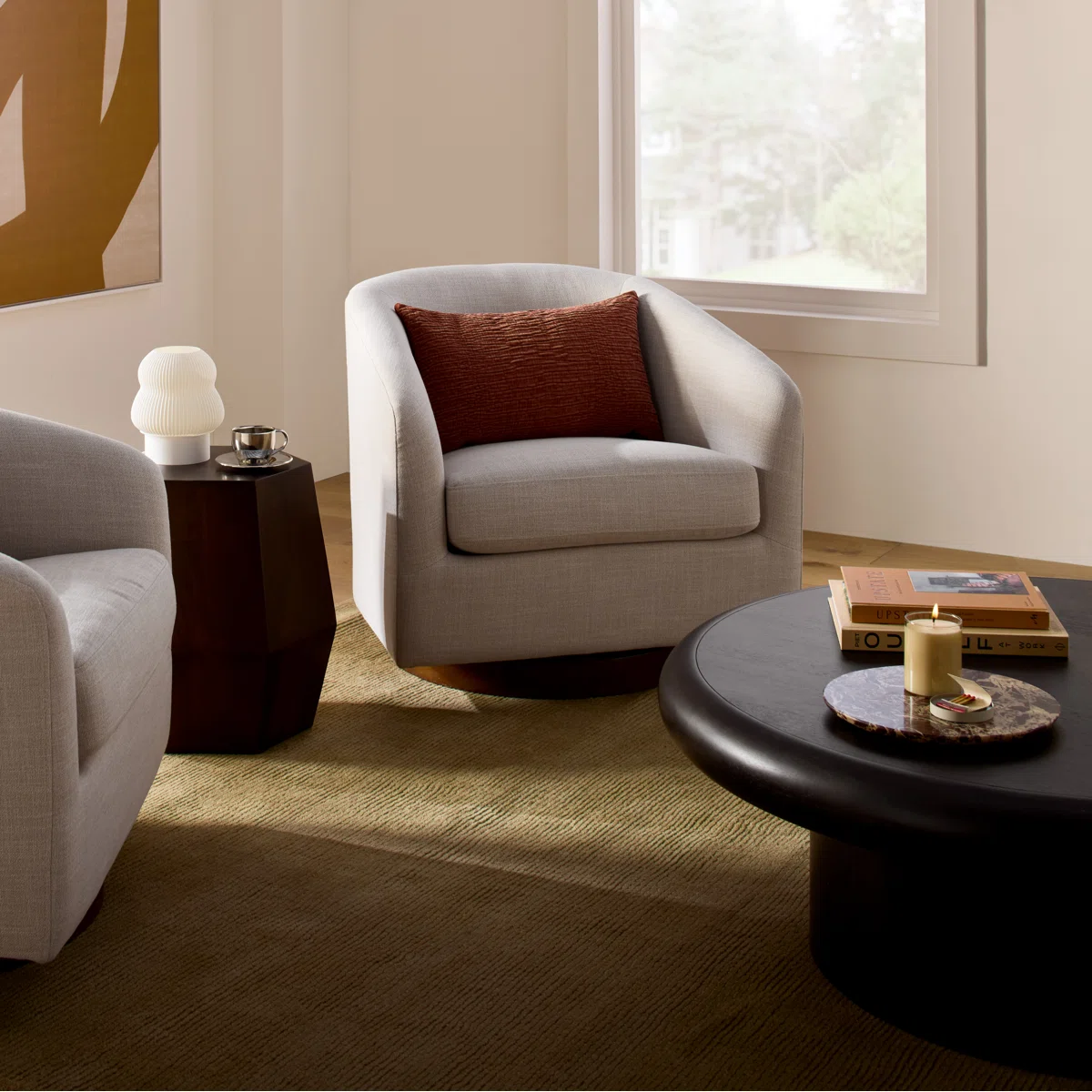 Fauteuil pivotant Bennett – Design moderne et confort enveloppant