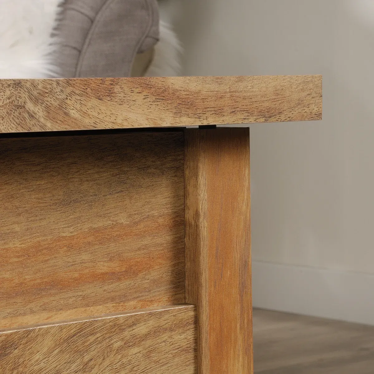 Table basse relevable McCaslin en bois