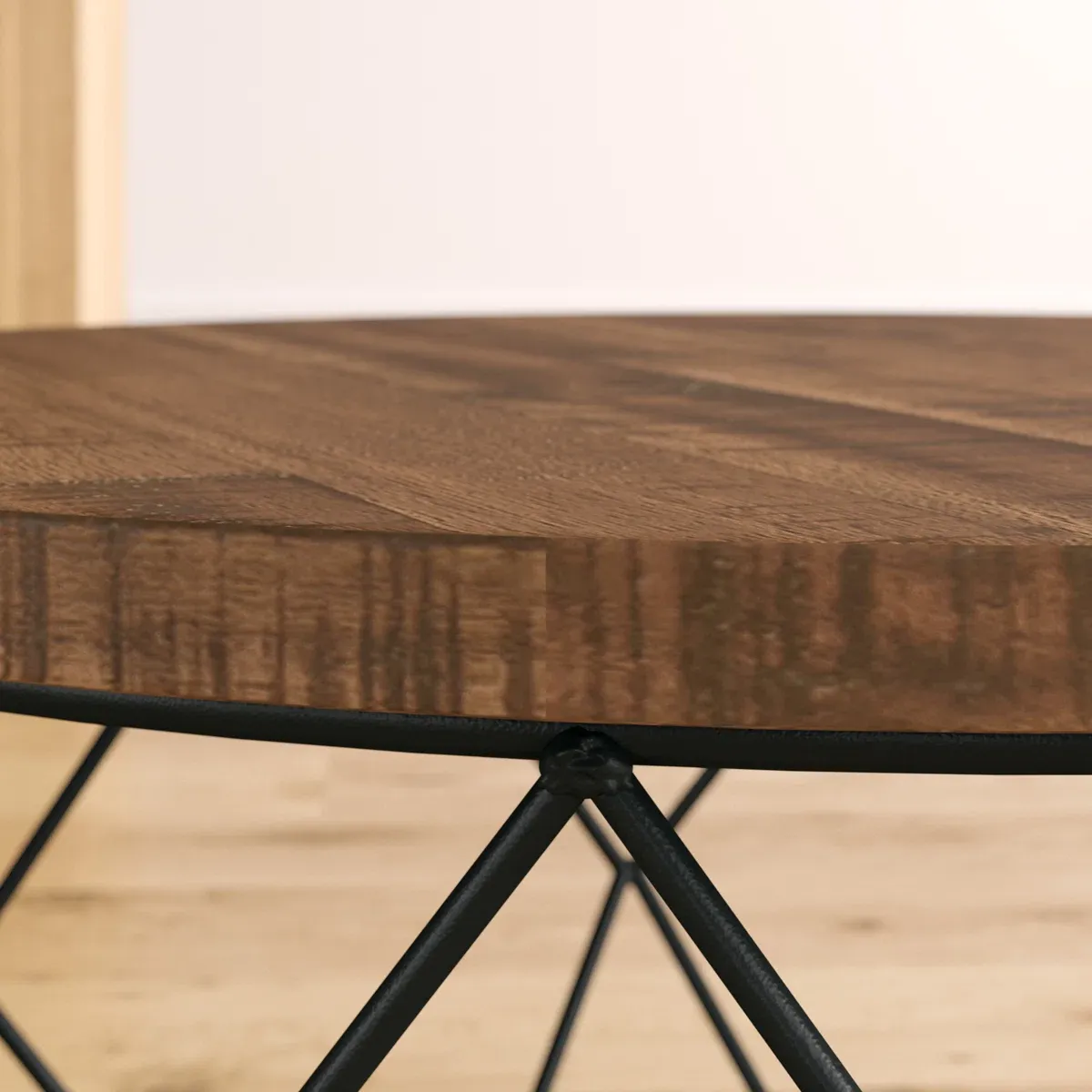 Table basse Lupi – Plateau en bois massif, design unique et intemporel