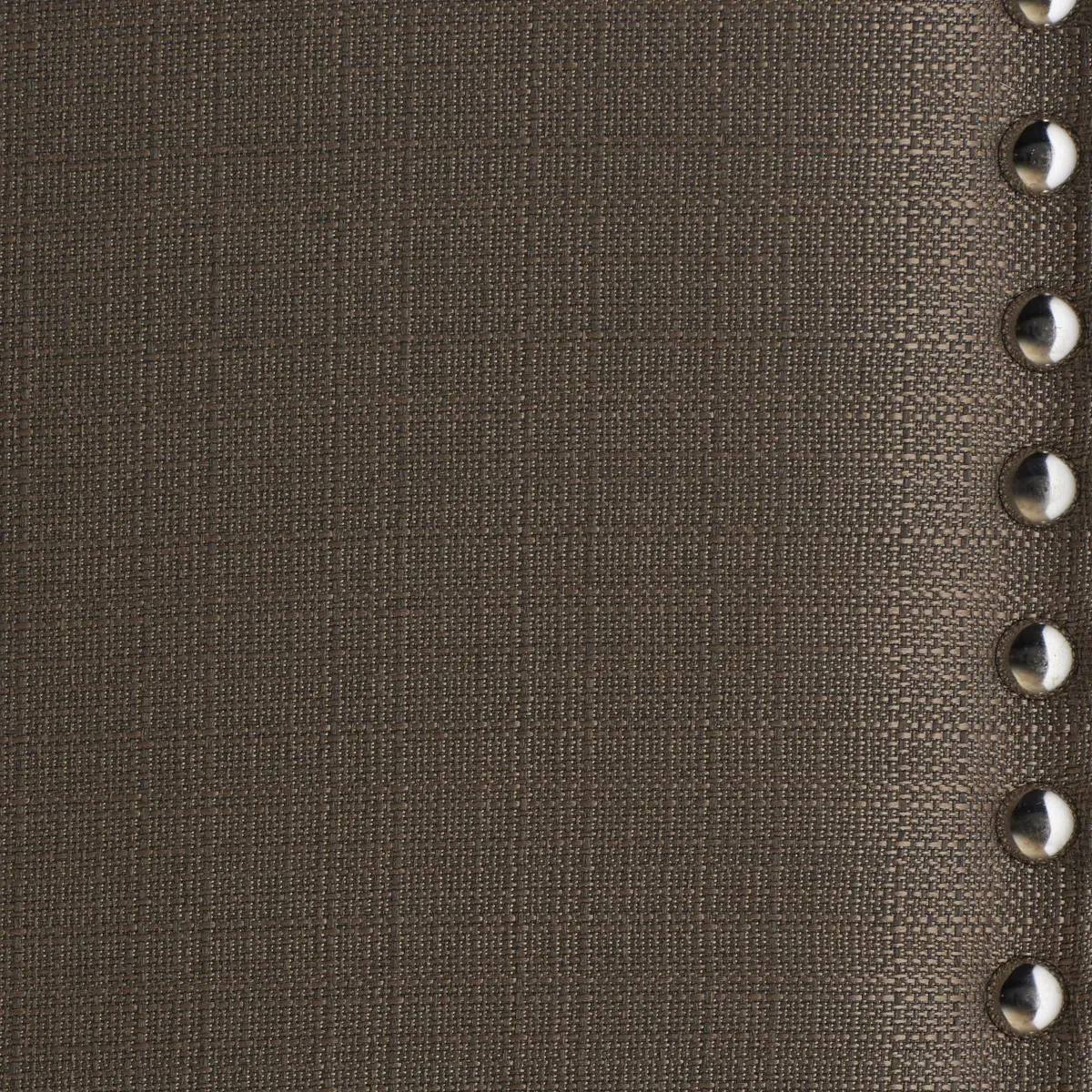 Tête de lit Hillary – Design élégant avec bords courbés et clous décoratifs