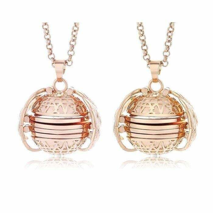 Expanding Photo Locket - Buy 1 Get 1 Free