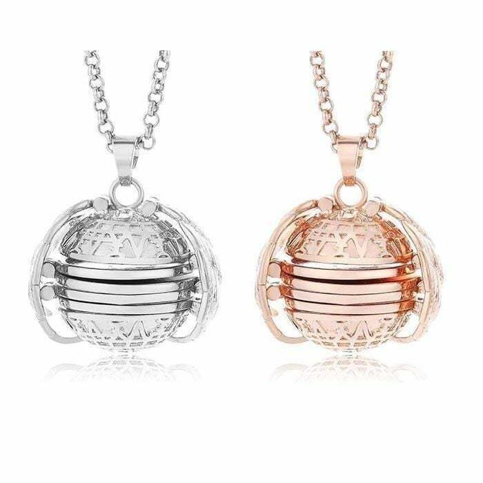 Expanding Photo Locket - Buy 1 Get 1 Free