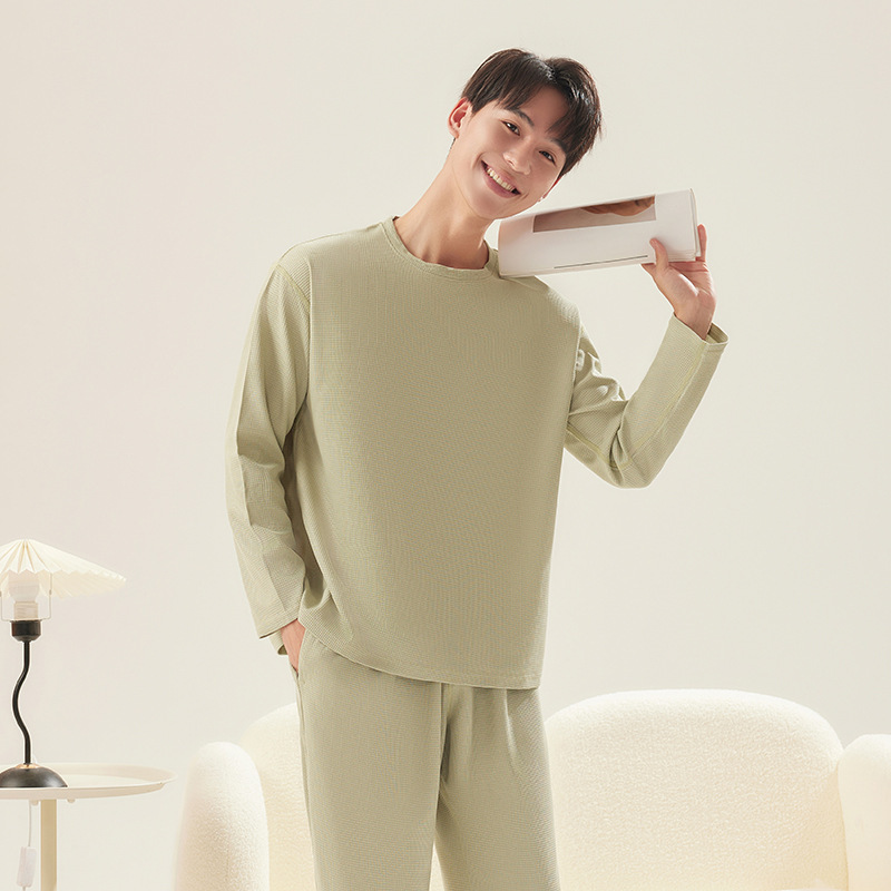 Ermüdungs-reduzierender & schlafverbessernder Hausanzug