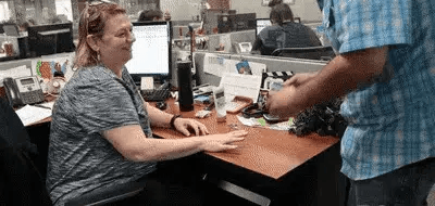 T_09.gif