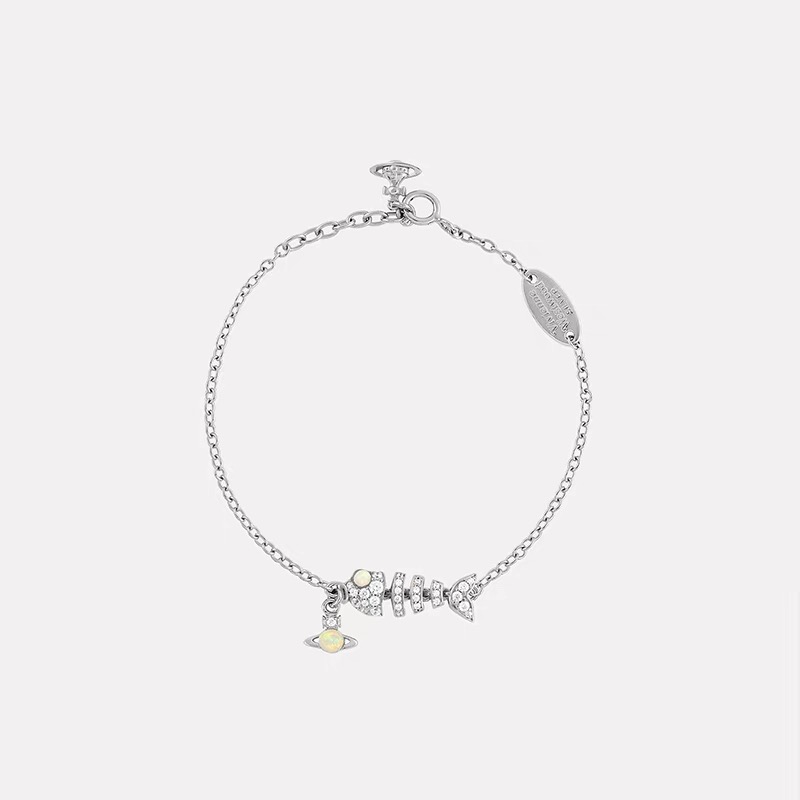 Lyall Fishbone Diamond Pendant Necklace
