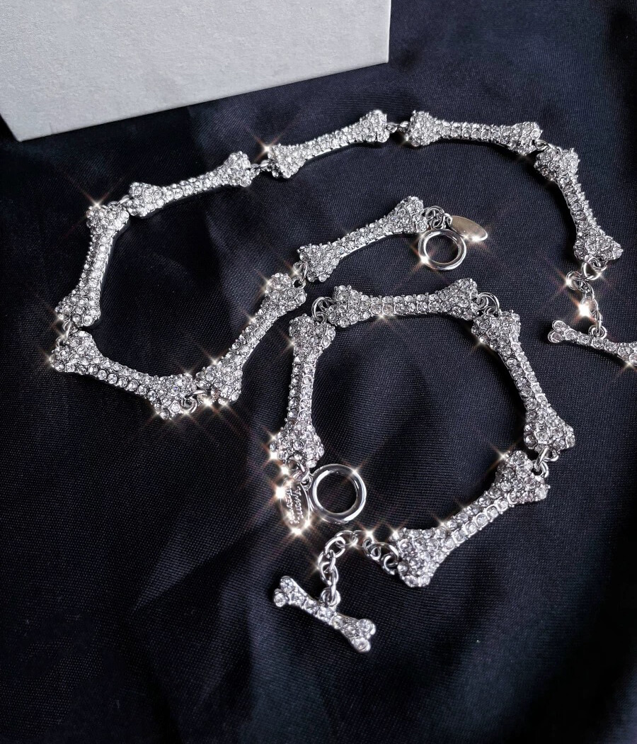 FAUSTINE Eight-section Bone Necklace