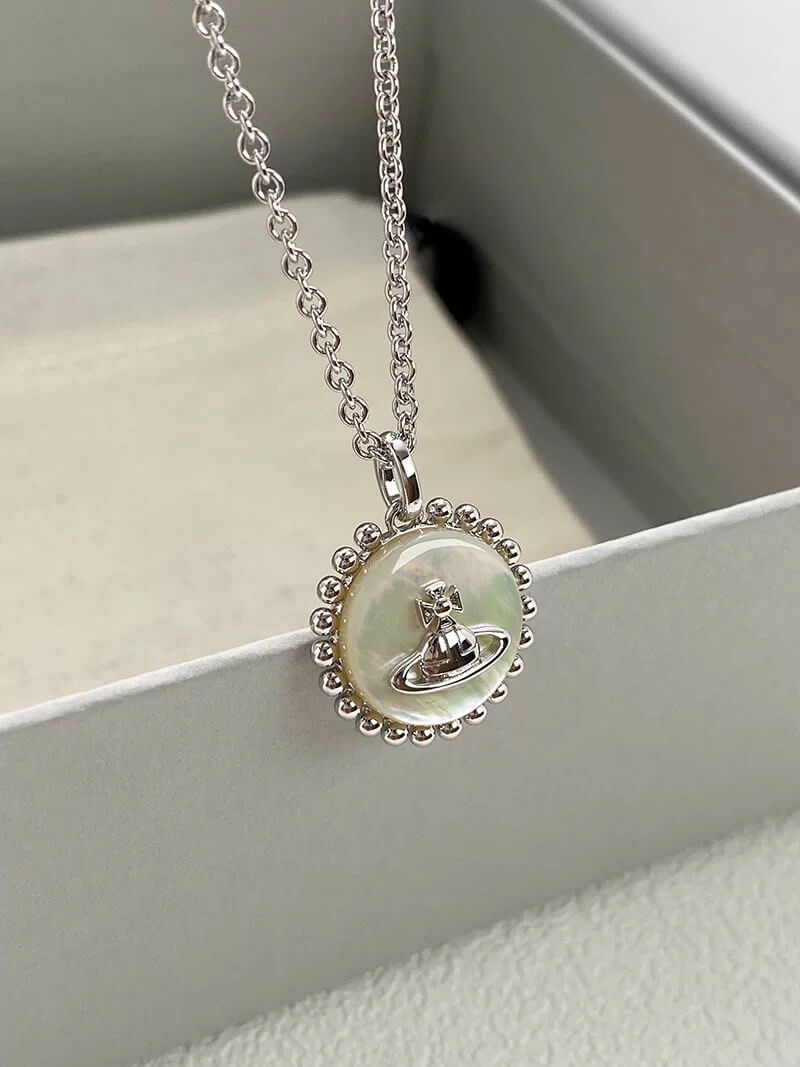 NEYLA Round Pearl Saturn Necklace