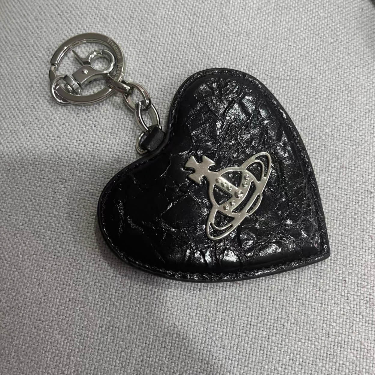 2 Colors Leather Heart Saturn Keychain Pendant