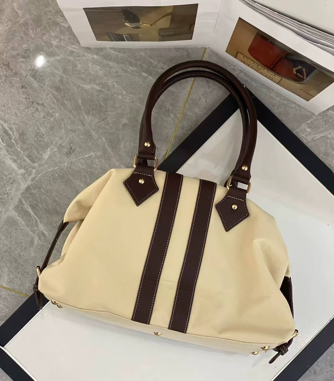 2 Colors Orb Shoulder Bag