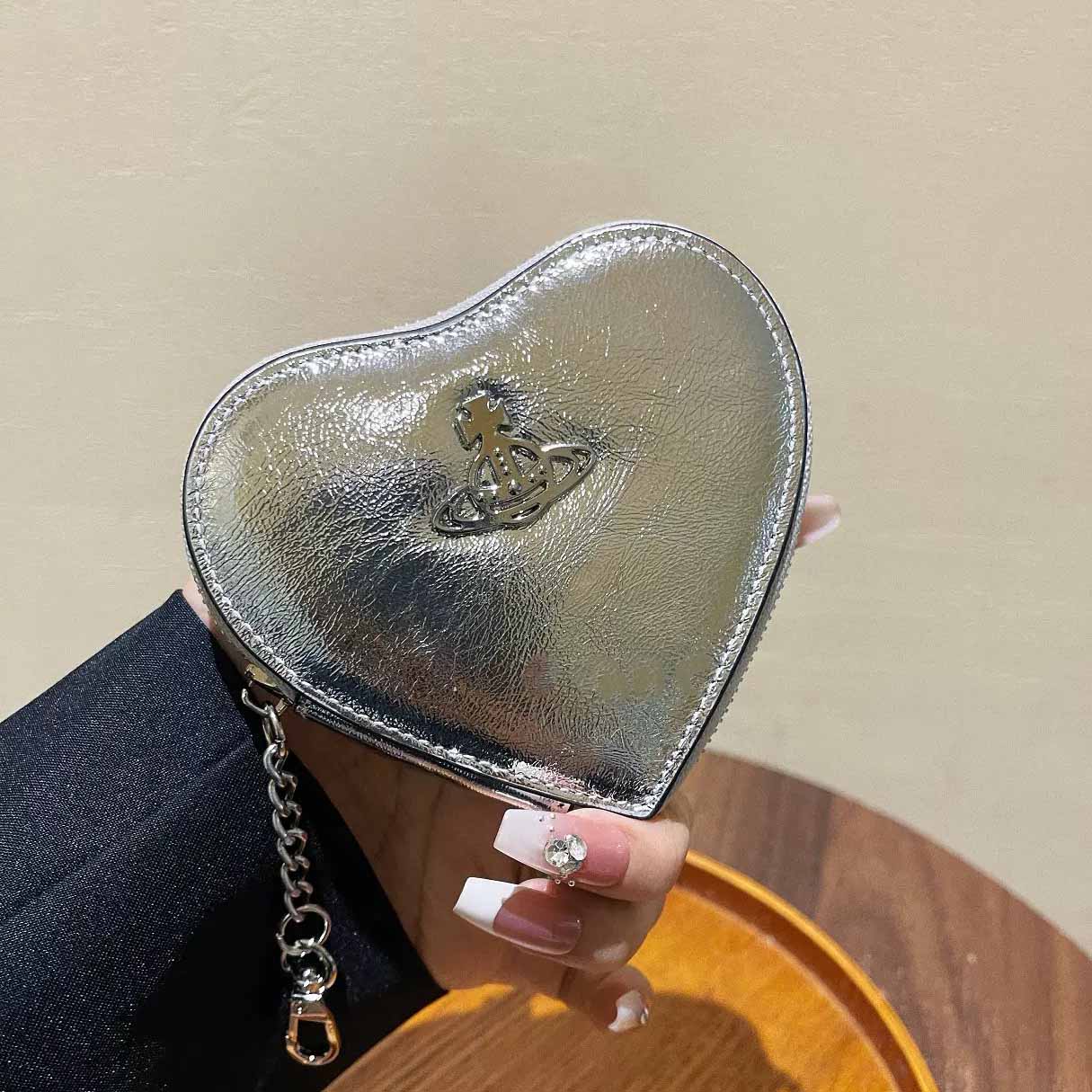 7 Colors Heart Shape Saturn Key Bag With Box