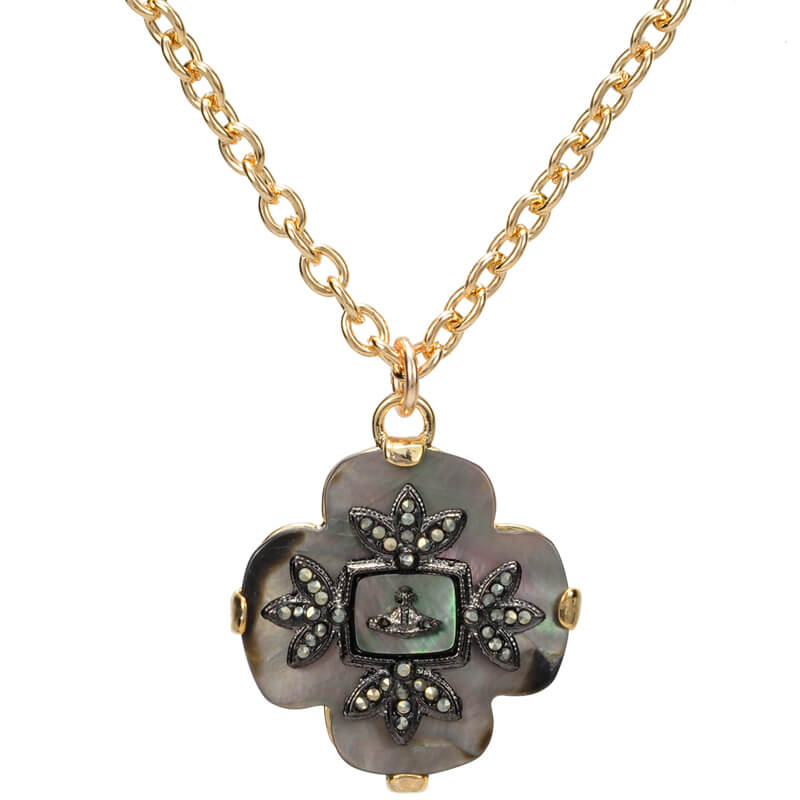 Vintage Four-leaf Clover Shell Necklace