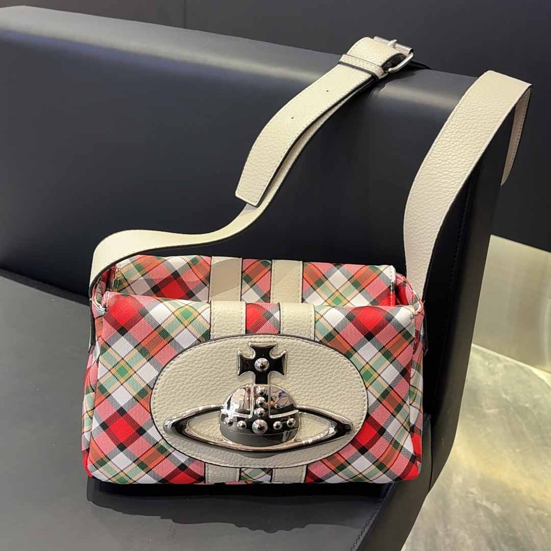 Vintage Plaid Saturn Bag