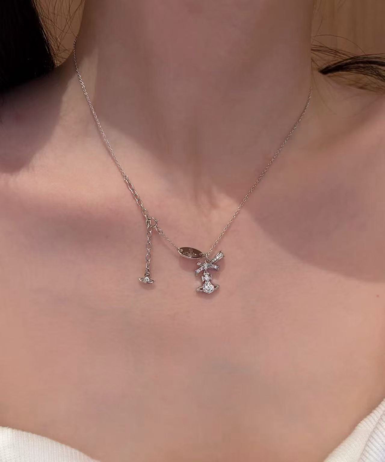 Angelique Pendant Necklace