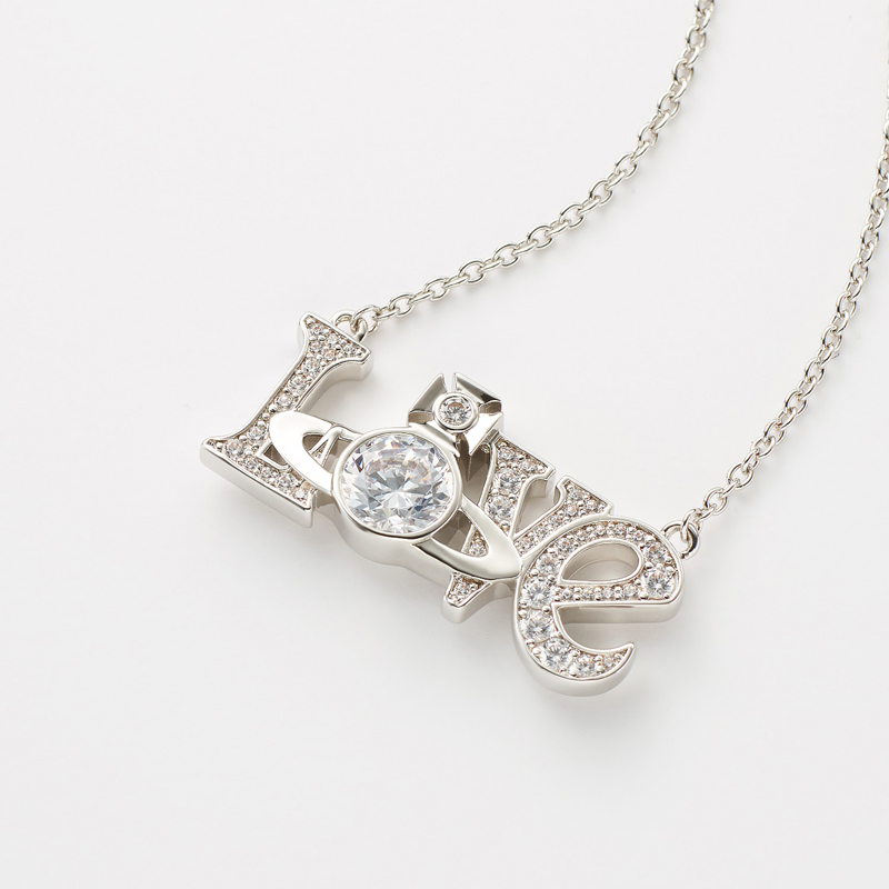 Roderica Lover pendant Necklace