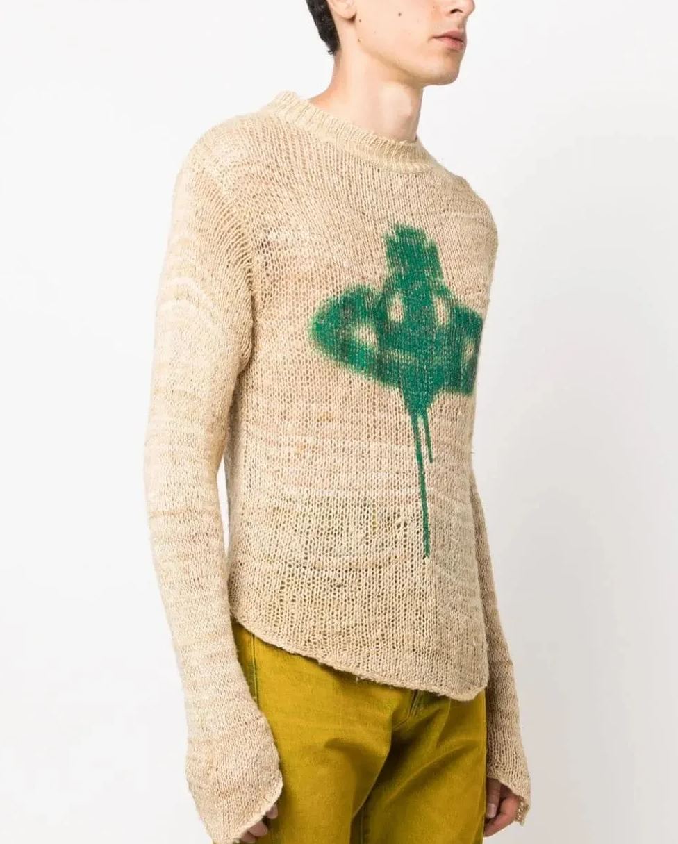 Lightweight Saturn Knitwear