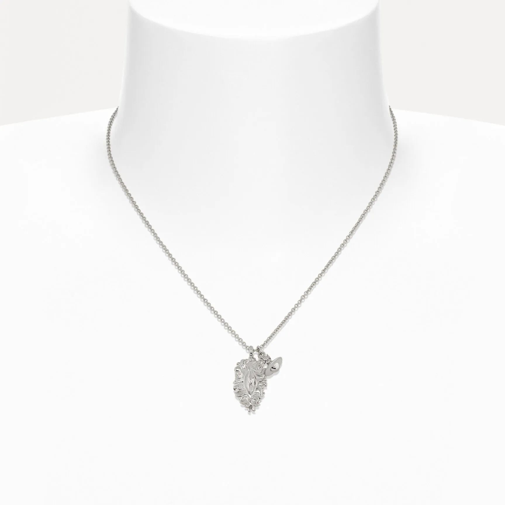 VERONICA Pendant Necklace