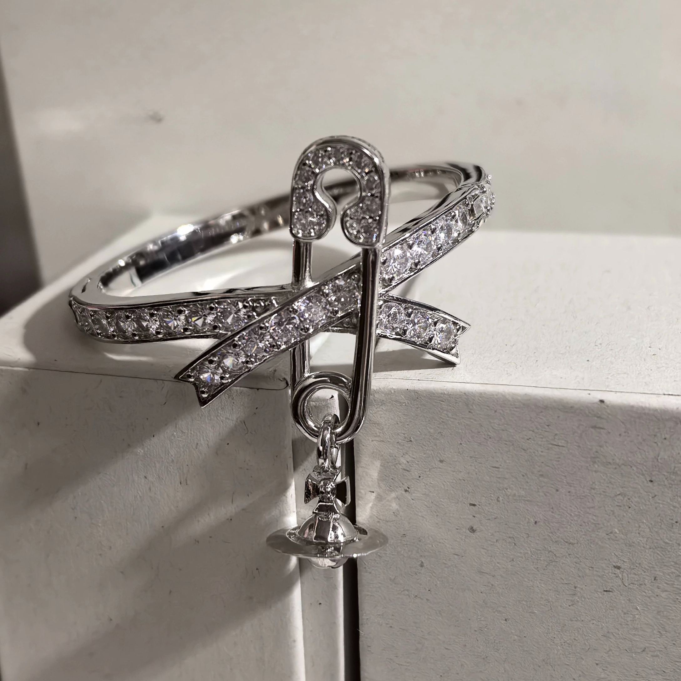 Lilith Bow Diamond Bracelet