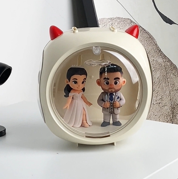 3D Figure Personalized Devil Horn Space Capsule Display Case Showcase Shelf for Toy Figurine Collectibles Decoration Gift