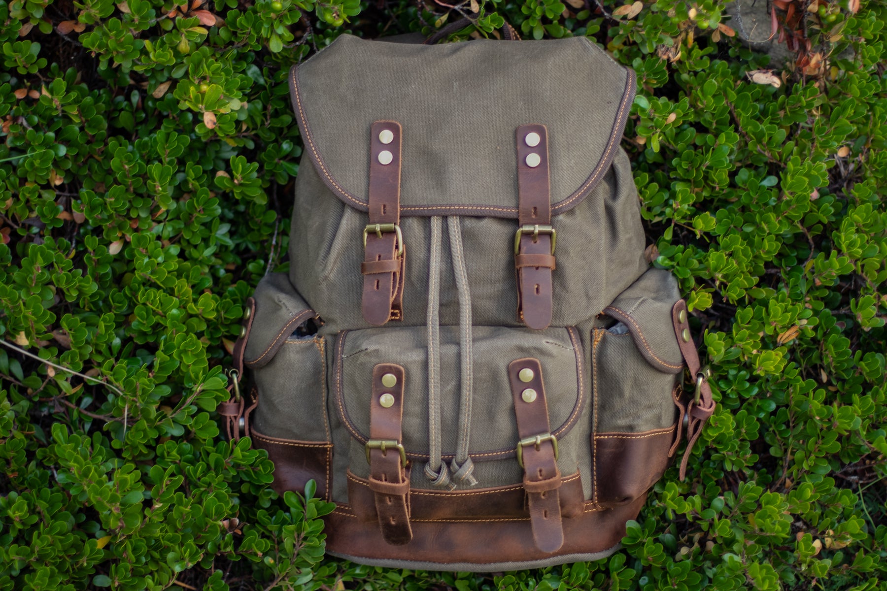 canvas hiking backpack interior with padded 15.6 inch laptop sleeve