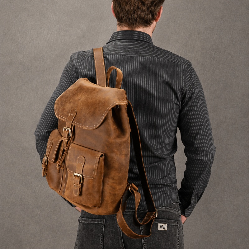 Vintage Leather Rucksack Backpack | 41cm Flap-Top Bag