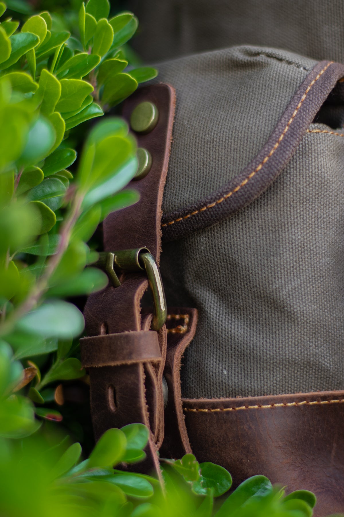 old school inspired canvas hiking backpack with modern construction