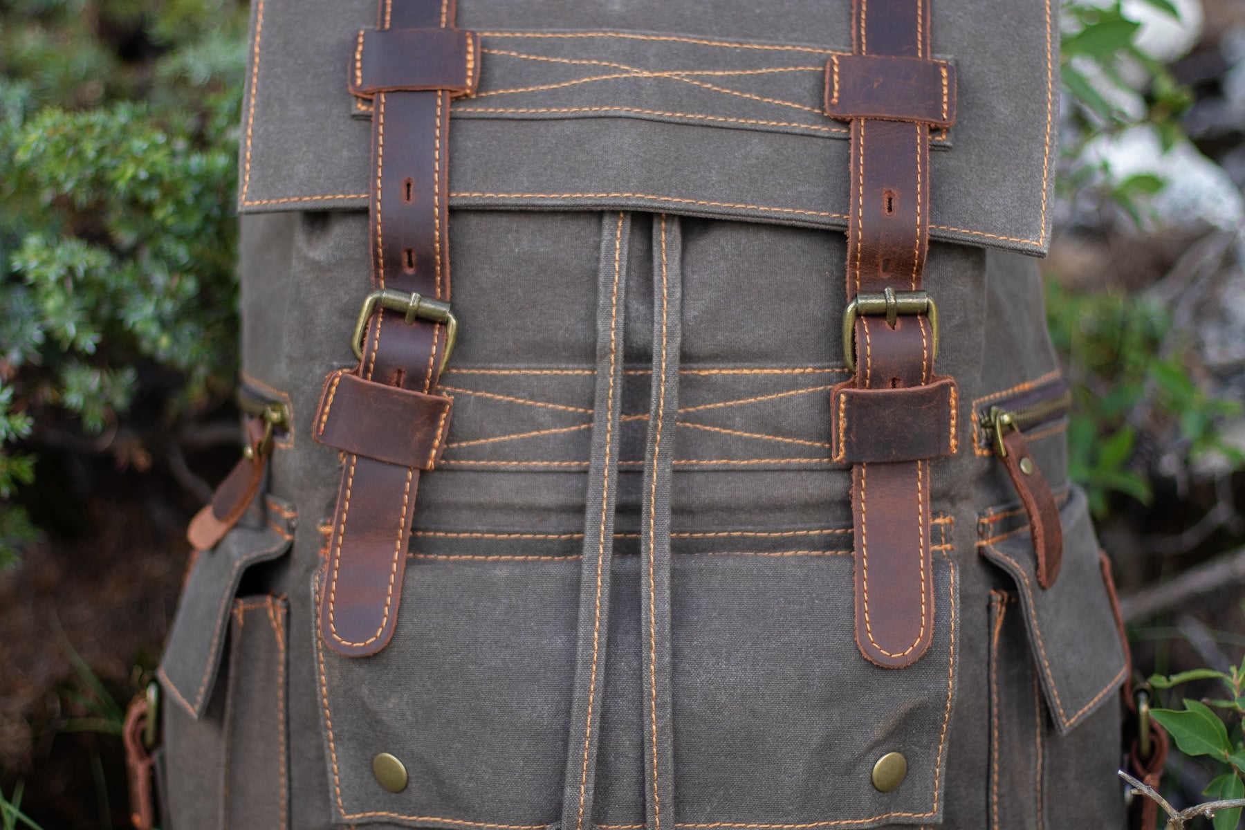 canvas fabric school bag fashionable with many outfits