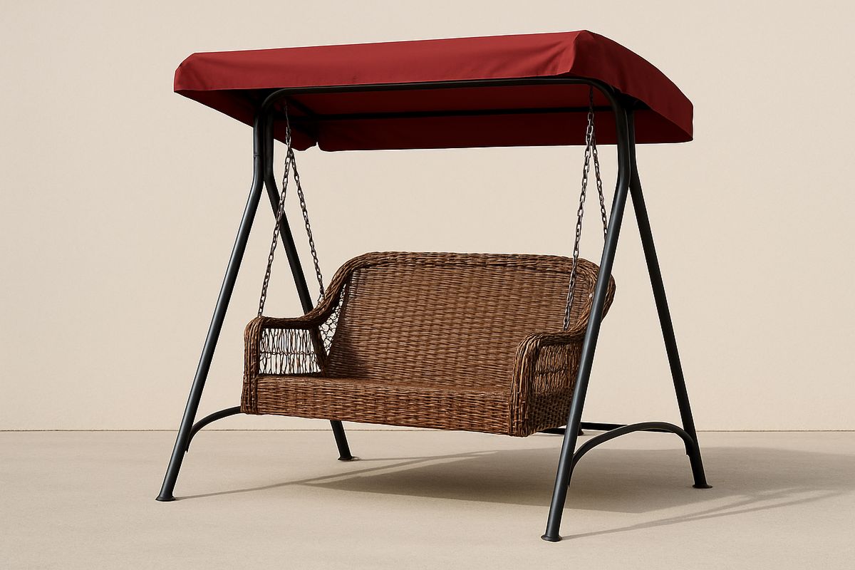 Metallirunkoinen keinutuoli punaisella katoksella ja polyrottinki-istuimella-Verdeharmonia