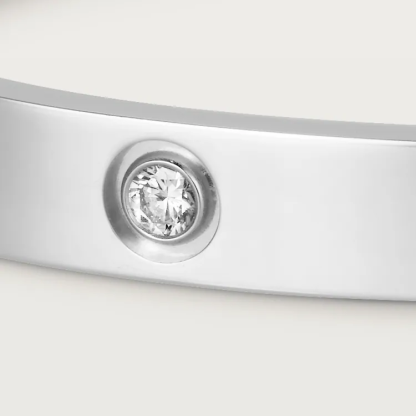 LOVE BRACELET, 10 DIAMONDS