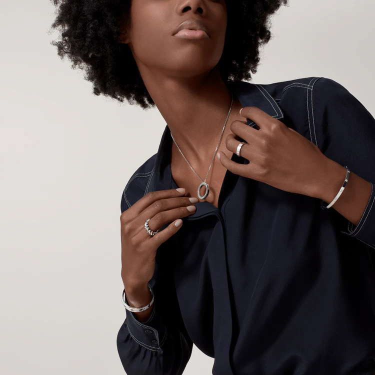 LOVE WEDDING BAND, 1 DIAMOND