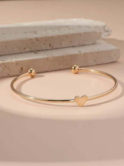 1pc Cute Heart Shaped Personality Adjustable Bracelet With Holiday Vibes Great For Daily Wear