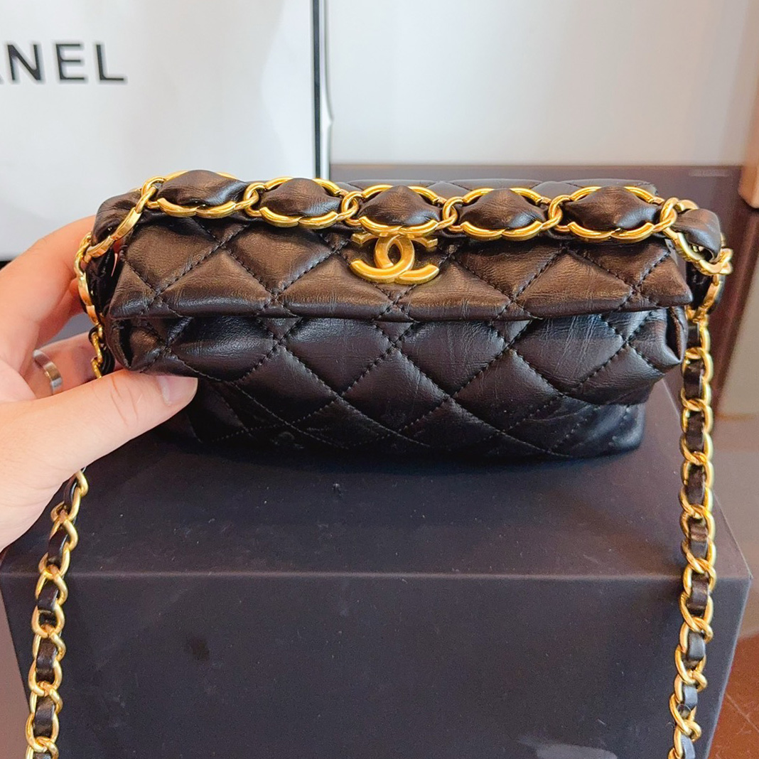 Small CC Links Hobo Bag