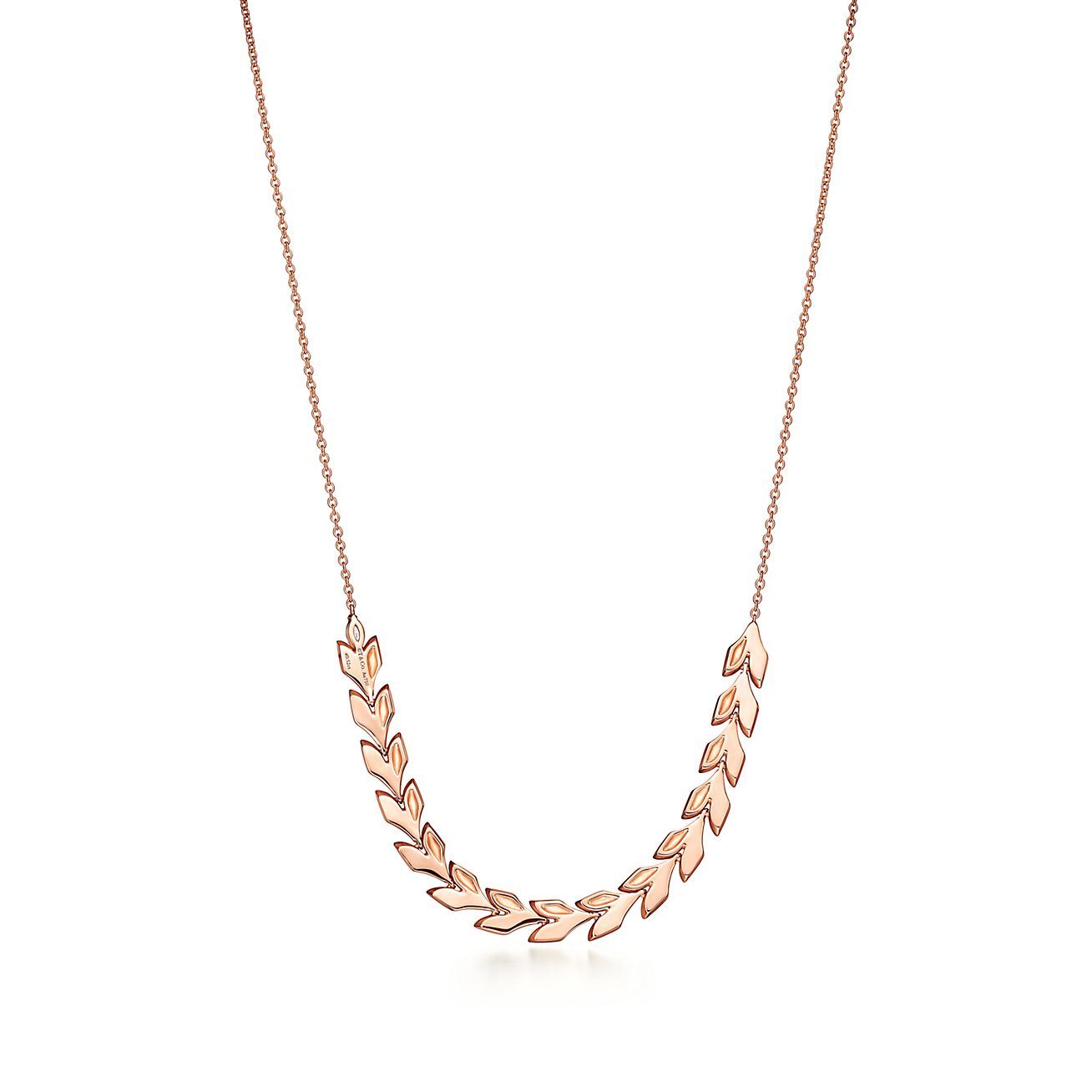 Victoria庐 Vine East West Pendant in Rose Gold with Diamonds