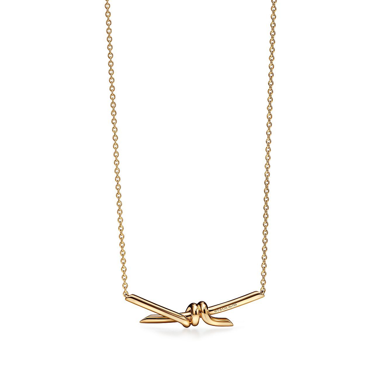 Knot Pendant in Yellow Gold