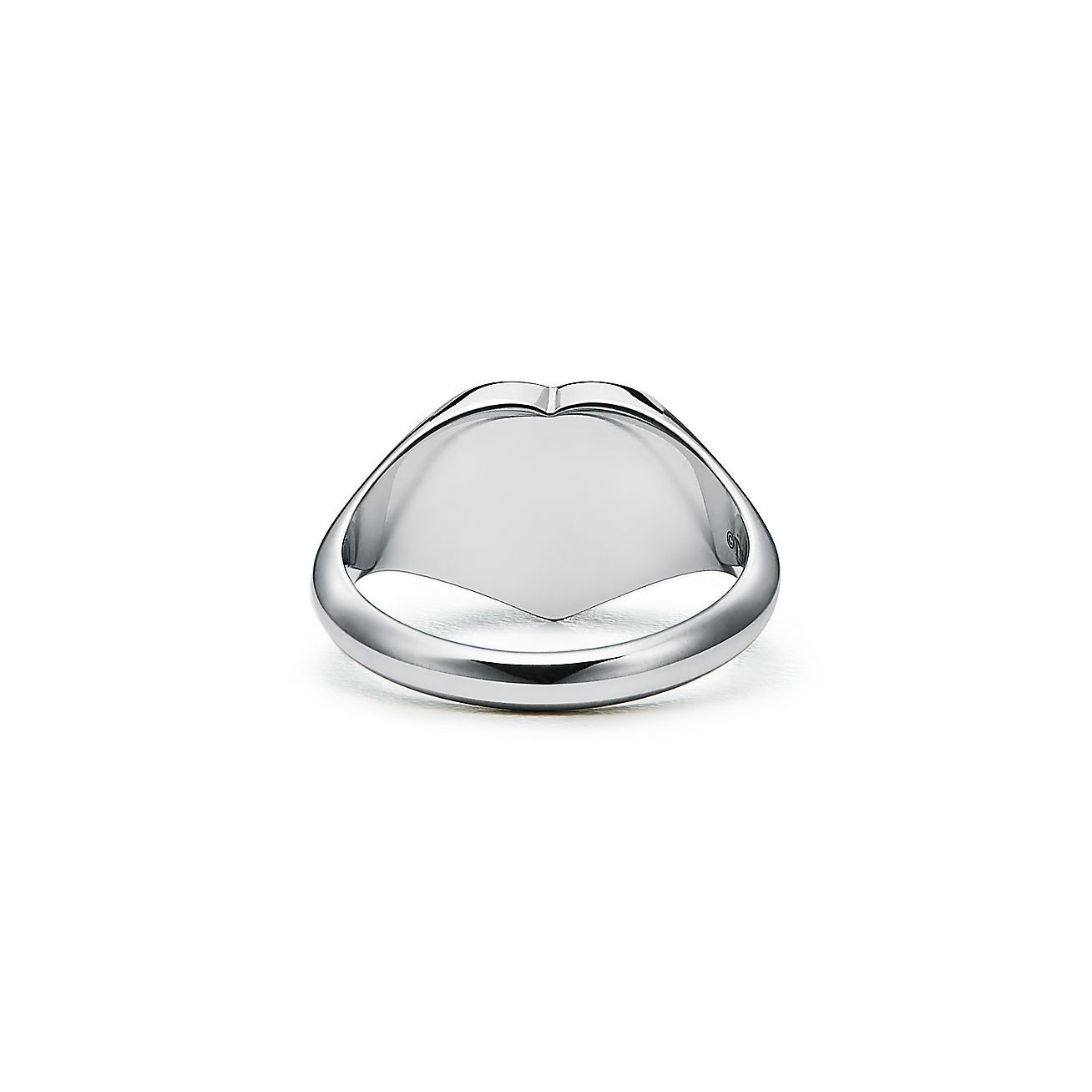 Return to 庐 Heart Signet Ring in Silver, Small