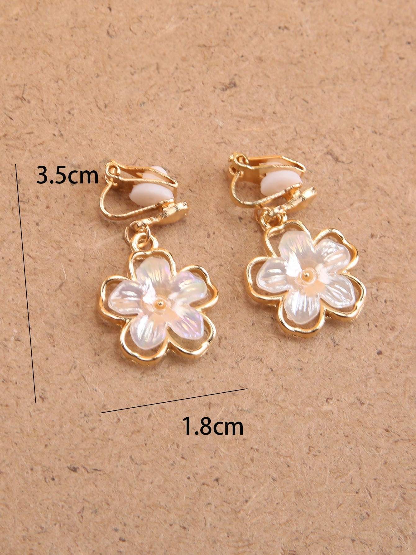 1pair Fashionable Zinc Alloy Flower Decor Clip On Earrings For Women For Daily Decoration