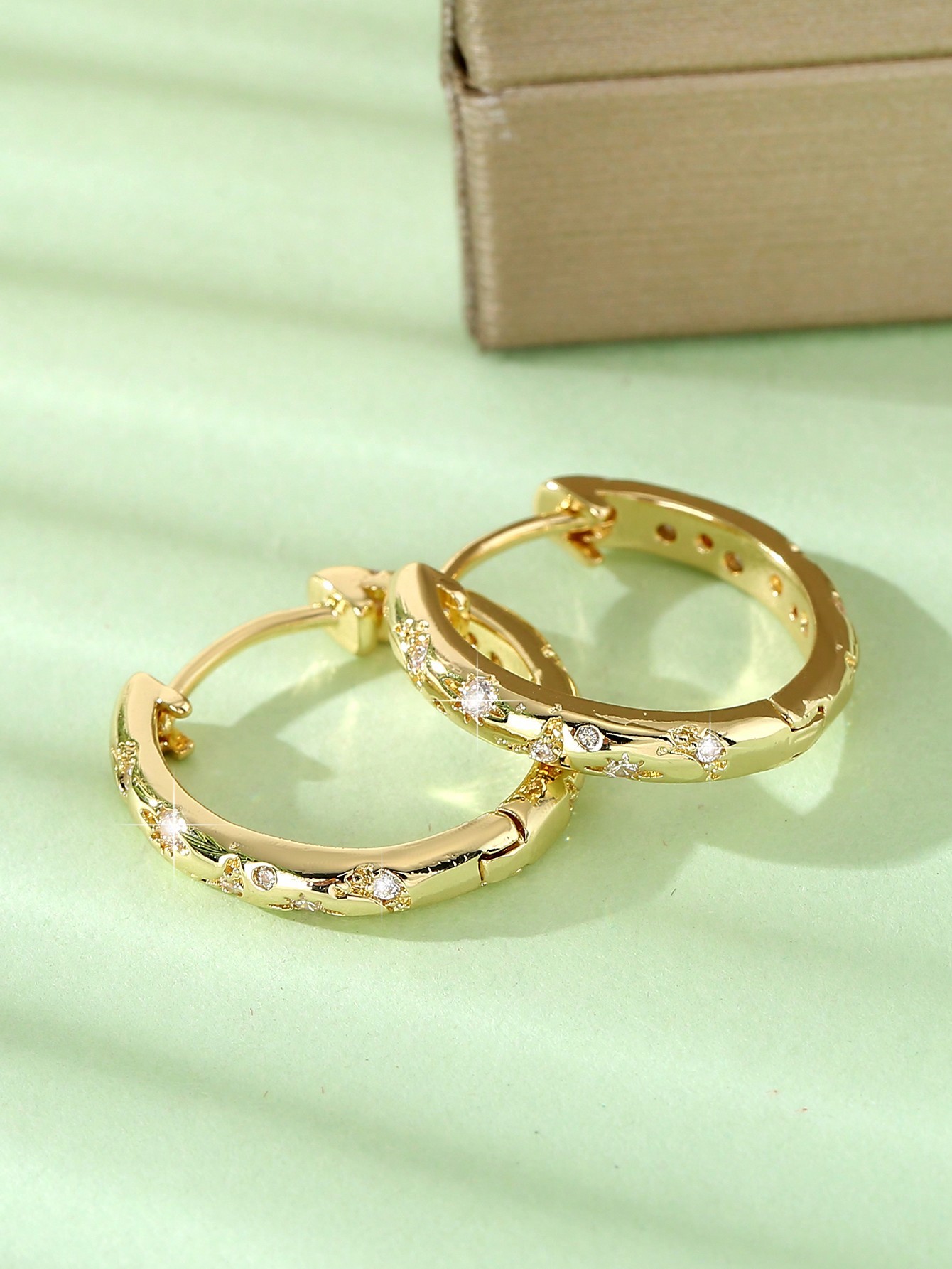 1pair Luxurious Copper Inlaid Multi-color Star, Moon & Round Shaped Hoop Earrings