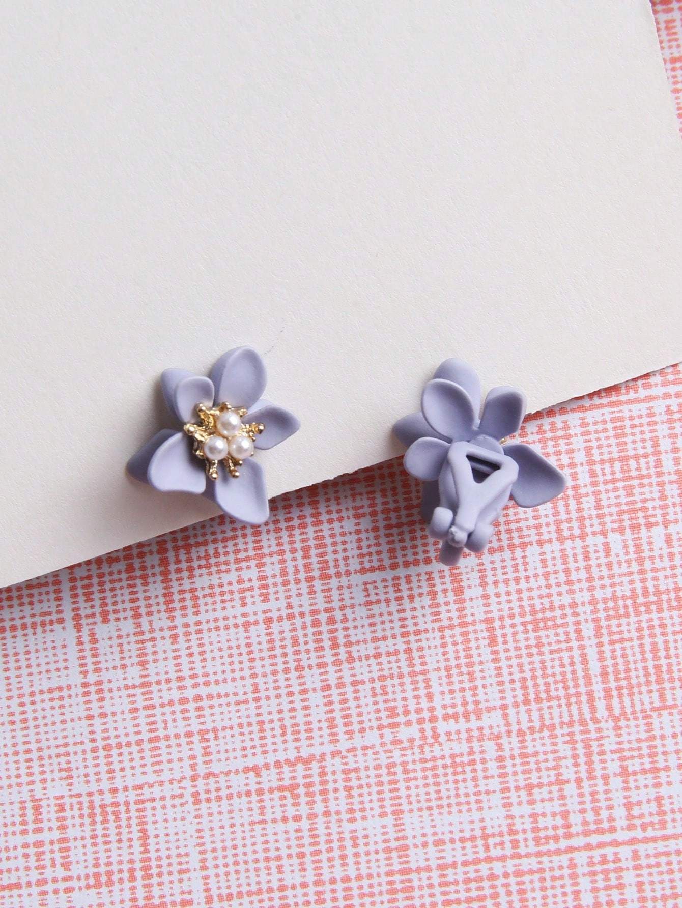 1pair Fashionable Zinc Alloy Flower Decor Clip On Earrings For Women For Daily Decoration
