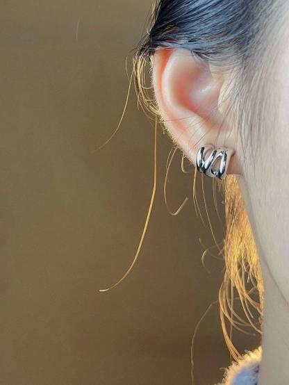 1pair Fashionable Zinc Alloy Flower Decor Clip On Earrings For Women For Daily Decoration