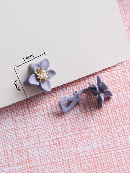 1pair Fashionable Zinc Alloy Flower Decor Clip On Earrings For Women For Daily Decoration
