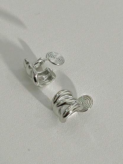 1pair Fashionable Zinc Alloy Flower Decor Clip On Earrings For Women For Daily Decoration