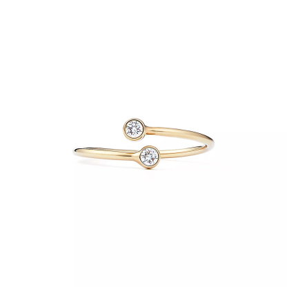 Elsa Peretti庐 Diamond Hoop Ring