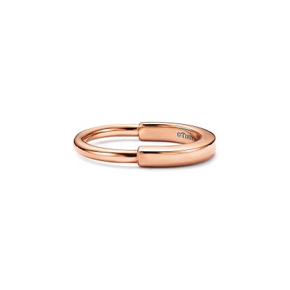 Lock Ring in Rose Gold