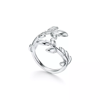 Paloma Picasso庐 Olive Leaf Bypass Ring in Silver