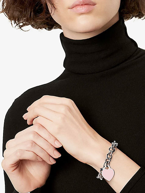 Return to 庐 Heart Tag Pink Enamel Bracelet in Sterling Silver