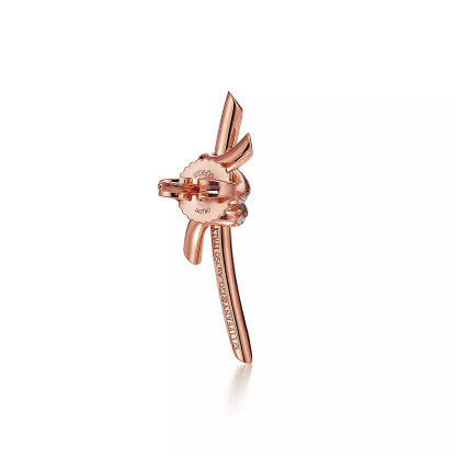 Knot Earrings in Rose Gold with Diamonds