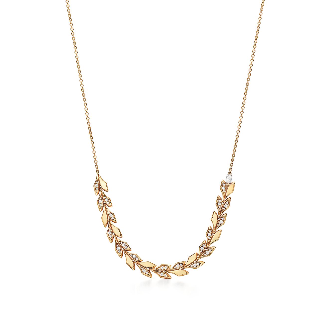 Victoria庐 Vine East West Pendant in Yellow Gold with Diamonds