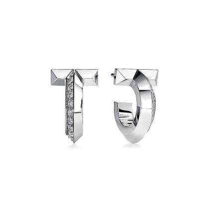 T T1 Hoop Earrings in White Gold with Diamonds