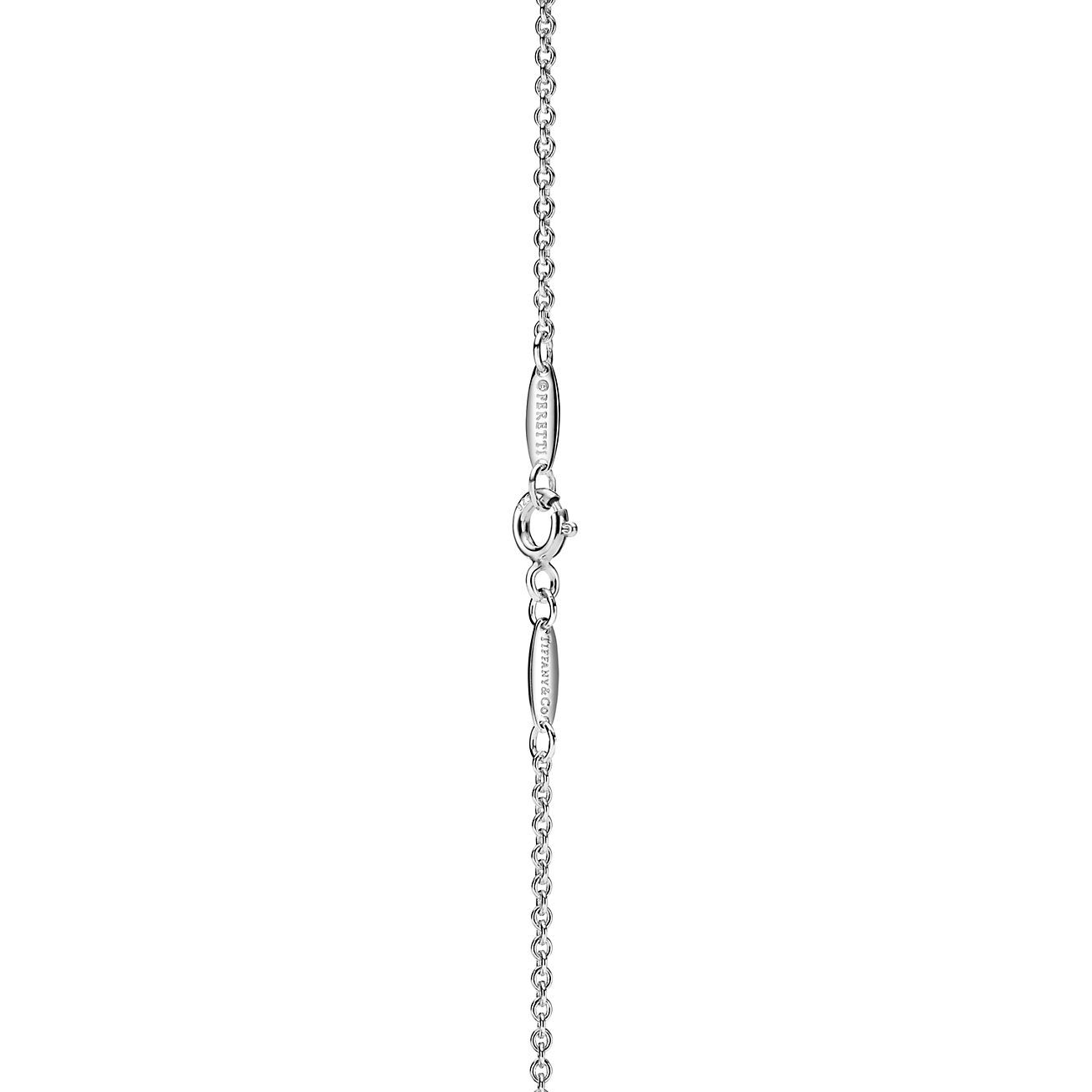 Elsa Peretti庐 Bean庐 design Pendant in Sterling Silver, 9 mm