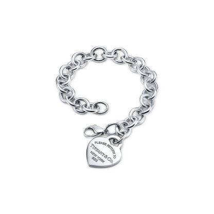 Return to 庐 Heart Tag Charm Bracelet in Silver